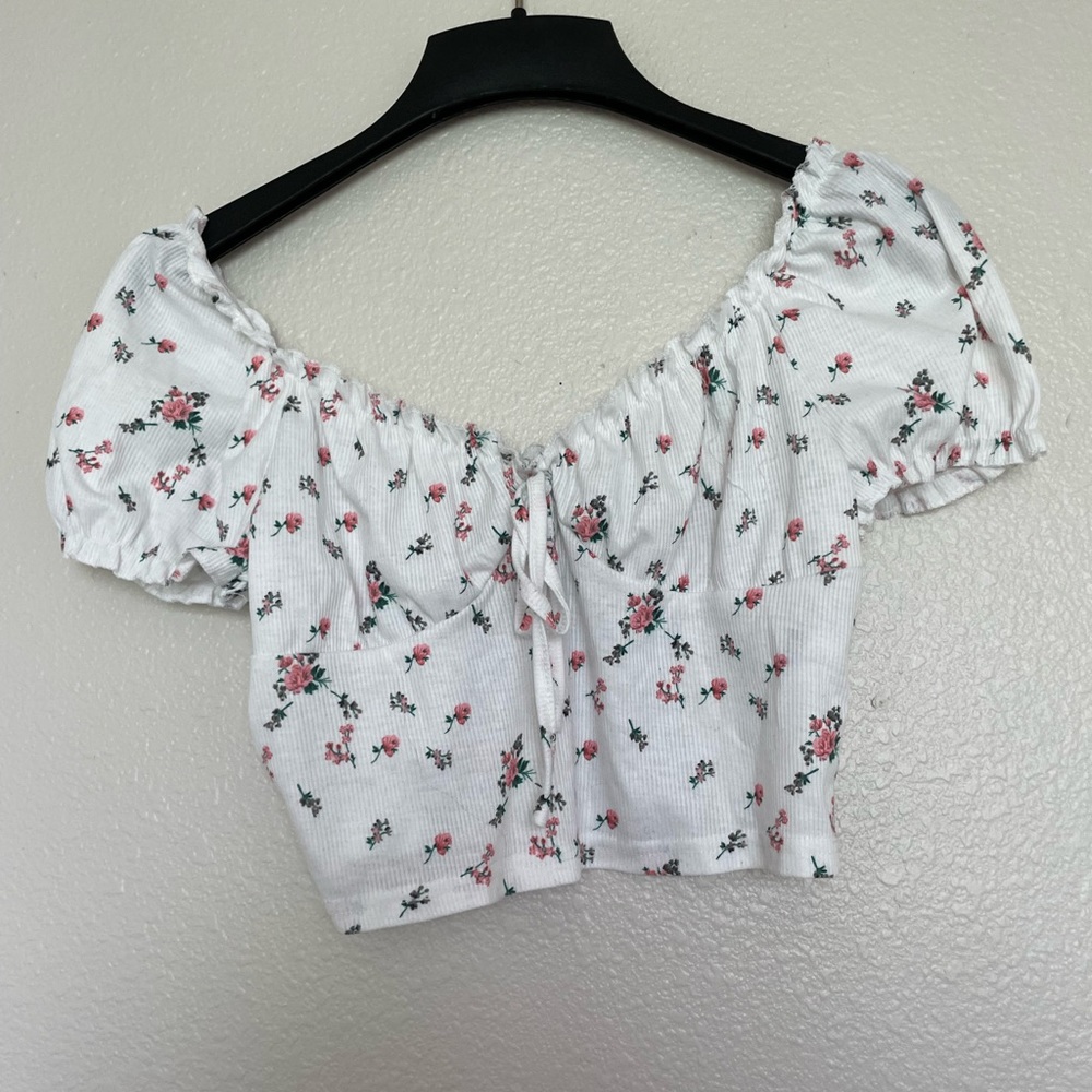 Assorted Cropped T-Shirts
